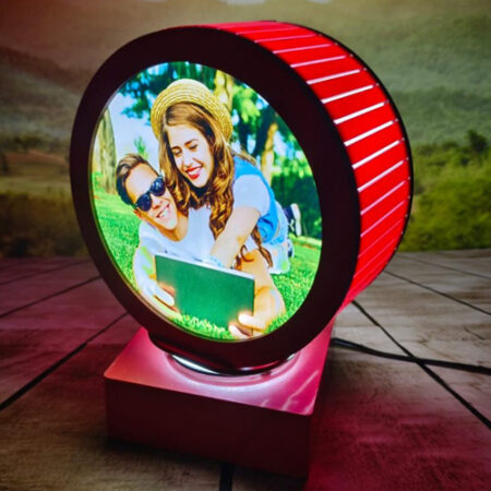 Round-Photo-Frame-2.jpg